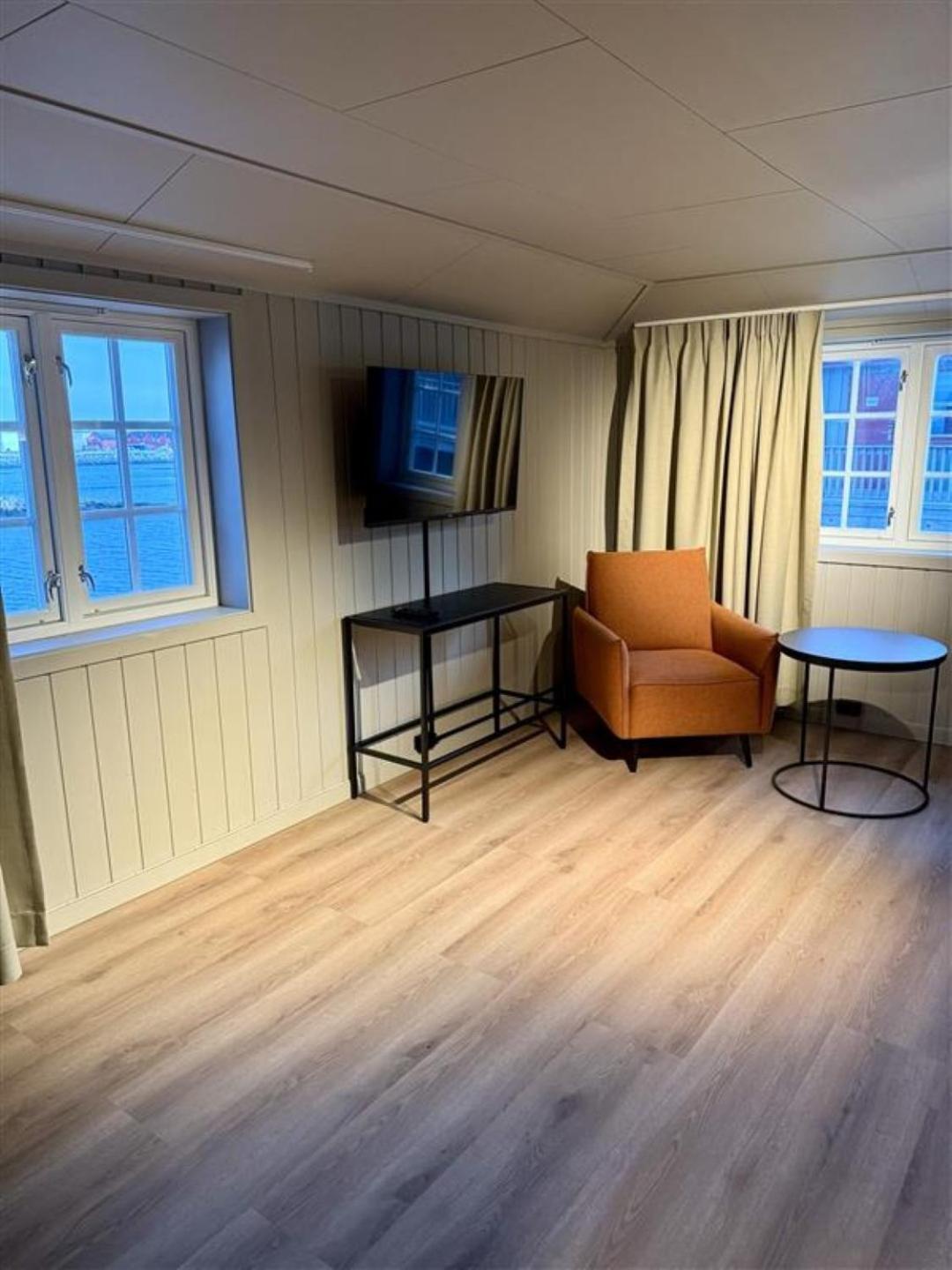 Gronnbuene Rorbu Hotel Andenes Luaran gambar