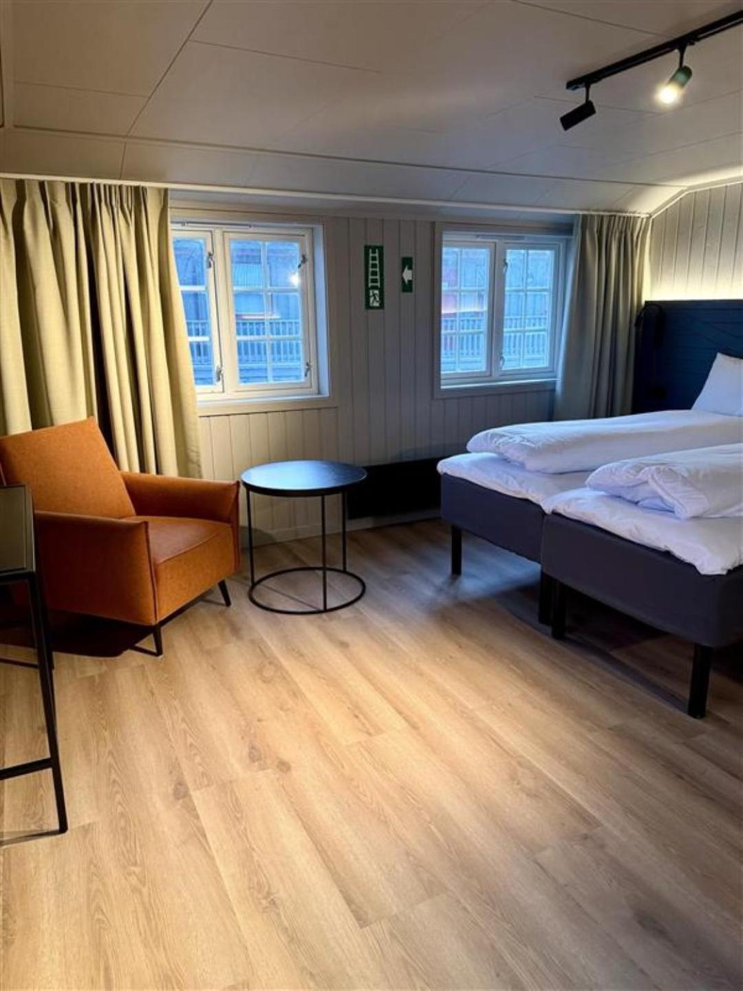 Gronnbuene Rorbu Hotel Andenes Luaran gambar